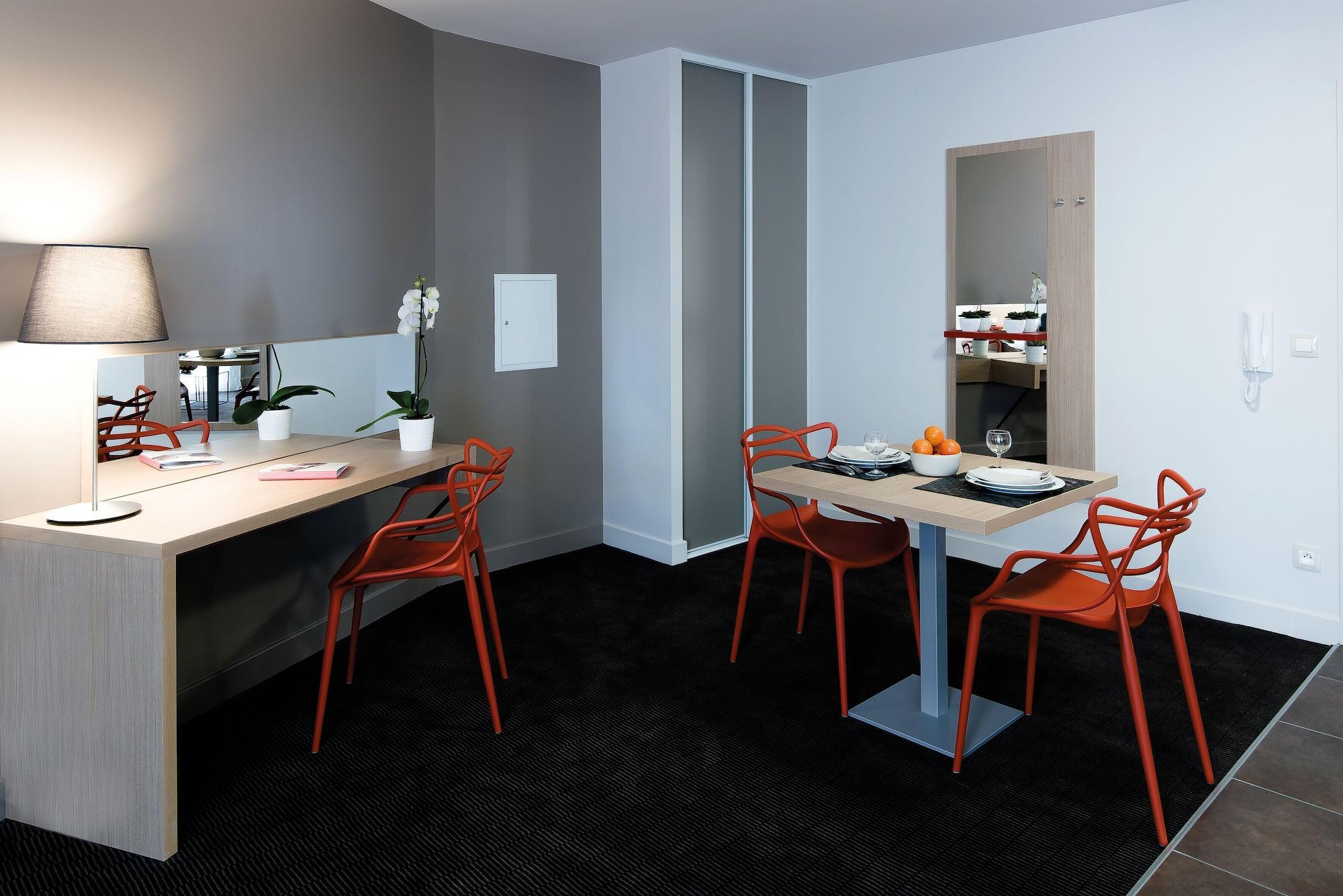 Apart-hotel Appart'city Confort Chartrons Bordéus