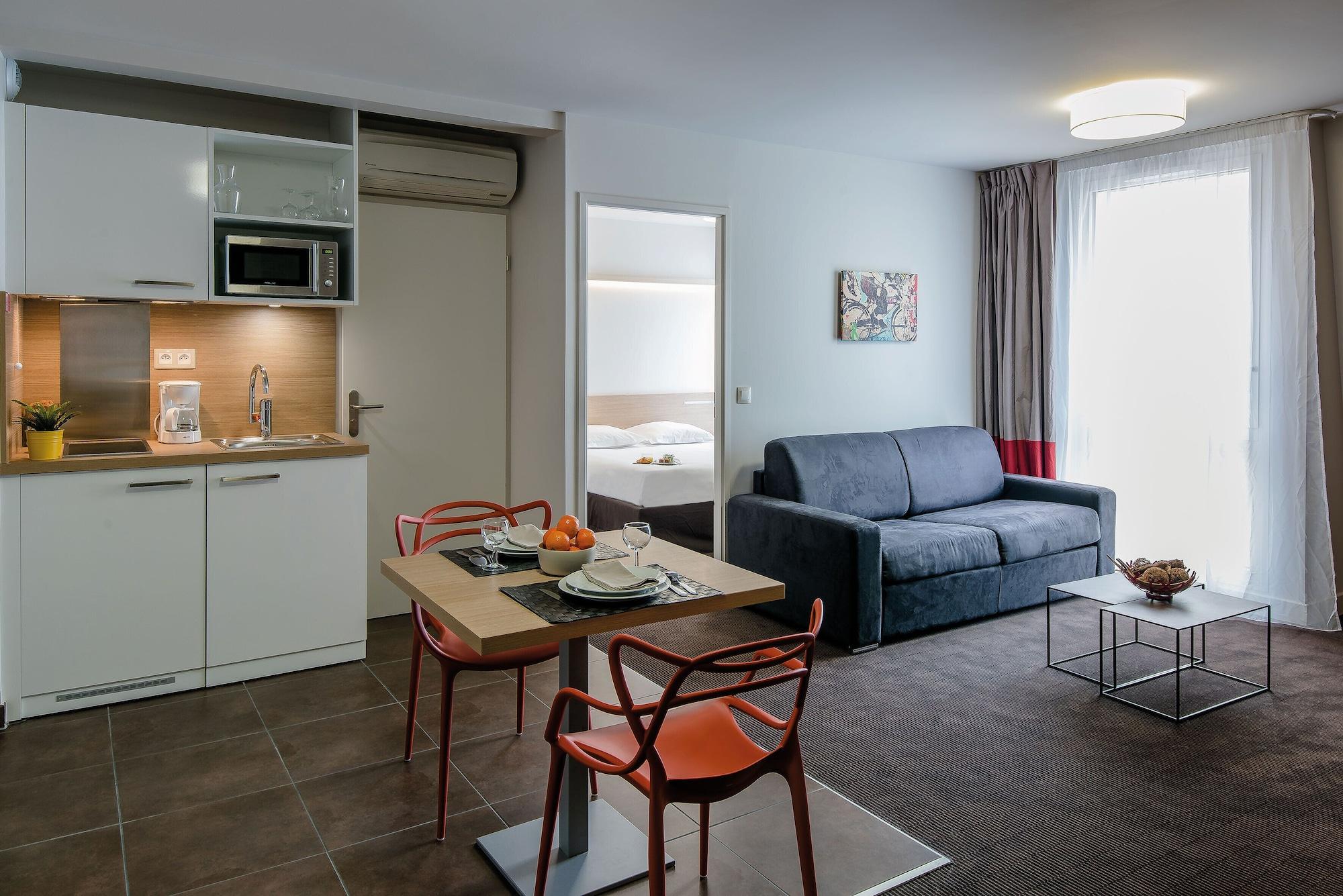 Apart-hotel Appart'city Confort Chartrons Bordéus